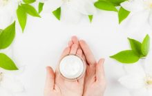روغن نارگیل یک ضد آفتاب طبیعی برای پوست + دستورالعمل